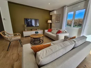 The Midi gîte for 6 people - Quiet garden - Image 4