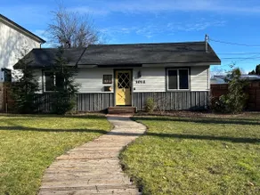 1920’s home in heart of CDA - Image 2