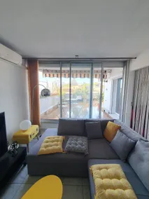 ”Sun” apartment (Parking + Air conditioning + Terrace) - Image 3