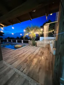 Lagoon-side hideaway - Image 3