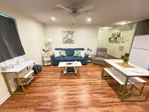 Charming Apartment in CrossLanes - Image 2