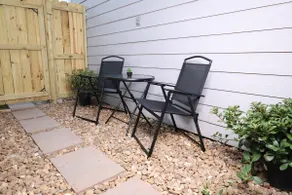 Relaxing Retreat - Image 3