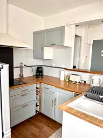Port de Hyères – Cozy apartment for 4 people - Image 3