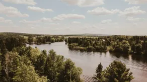 Le Riverain, private dock, hot tub and kayaks - Image 3
