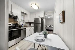 Prime Location! 3 Mins to Duke, Near Food & Fun - Image 5