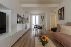 Casa Macarena Sunflower - Image 3