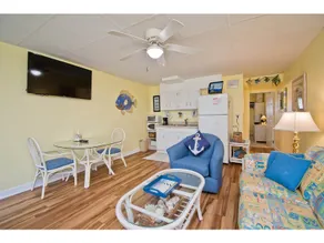 Golden Sands Getaway - Image 2