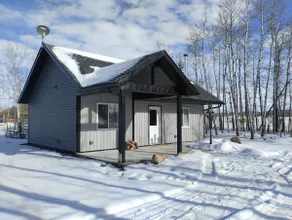 Edgewood Cottage at Lac la Nonne - Image 5