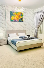Best Place Holiday Home Free Parking 3 - Image 4