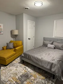 A Cozy Green Family Stay! - Image 5