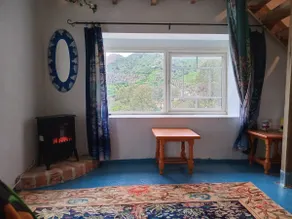 Magic Mountain Retreat - Image 3