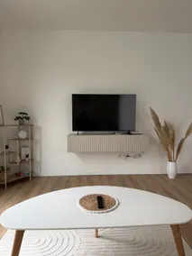 New apartment with terrace & parking - Image 3