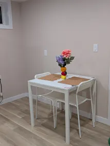 1 Private cozy Suite w/ Bathroom-Laundry- Parking - Image 5