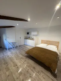 Studio in Provence-Verte - Image 2