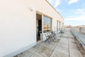 Business Apartment with Terrace, 605 - Image 2