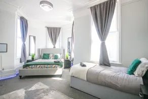 Spacious - 8ight Havens - Image 2