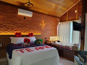 Chalé Amore in Venda Nova - ES - Image 2