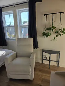 Studio 109 With kitchen and laundry room - Image 4