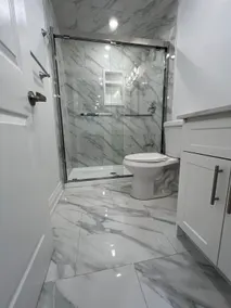 Cozy 2 Bedrooms Modern Basement Suite with Private entrance, Kitchen and parking - Image 5
