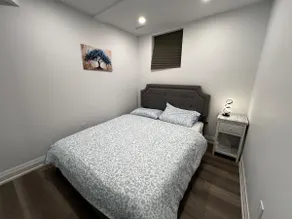 Cozy 2 Bedrooms Modern Basement Suite with Private entrance, Kitchen and parking - Image 3