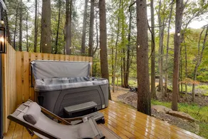 Riverfront Sauna! Hot Tub! Luxury Romantic Retreat - Image 4