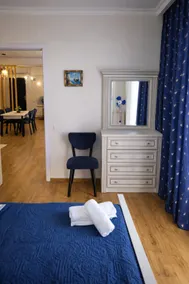 Spacious 3BR Apartment| Balcony • 8 Guests – Chill - Image 4