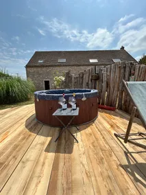 In the heart of Burgundy, spa & tennis, Beaune and vineyards - Image 5