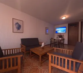 Blue Superior Apartment - Image 2