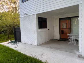 5 Mins to Gosford CBD- Relaxing Central Retreat - Image 4