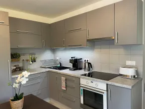 Beachside Apartment - Image 3