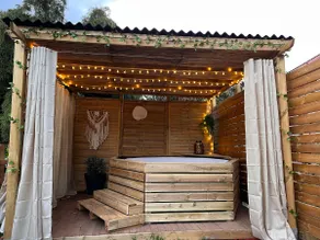 4* SPA and private outdoor area with Belfort fireplace - Image 2