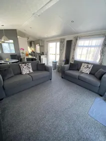 Luxury 2 Bedroom 6 birth & Wifi, New Romney Beach - Image 2