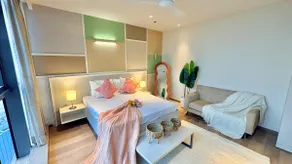 Comfort Studio | Bright, Neat & Well-Connected - Image 4