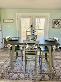 One Mile Lake House - Image 4