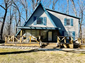 One Mile Lake House - Image 2