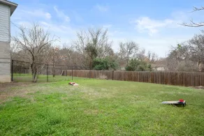 Cozy Retreat | Arcade Haven | 15 mins from airport - Image 4