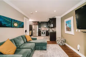 Beautiful Bright 3BDR Home - Van - Image 2