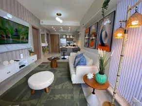 Luxury and beach - Image 5