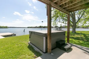 Waterfront Cozy Lake LBJ Retreat With Boat Dock - Image 4