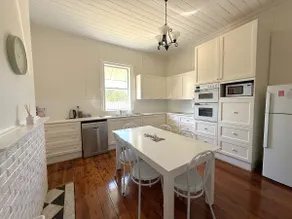 Currawong Corner Cottage - Image 4