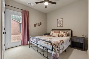 Modern 2BR 2.5 Bath Loft Near Clemson & Greenville - Image 4