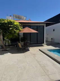 House with Private/Heated Pool King Size Bed - Image 2