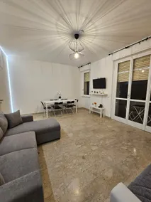 Apartment in Como, Switzerland - Image 3