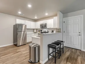 3 Bedrooms!Fenced Backyard, 2 Car Garage, Pets OK! - Image 4
