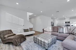 Ev Charger - Smart Home - King Bed! - Image 5
