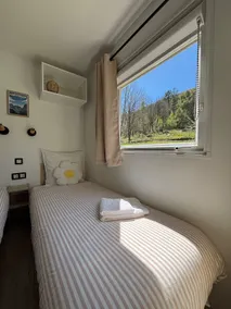 Mobile home in the countryside - Image 4