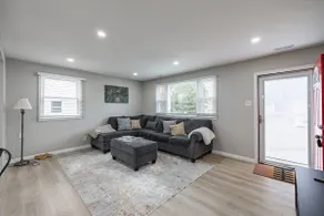 New! 3BR 2BA RVA | Sleeps 6 - Image 2