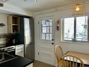 Modern & Relaxed Retreat- Bldr - Image 5