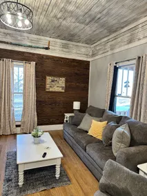 Kennedy's Place - Image 3
