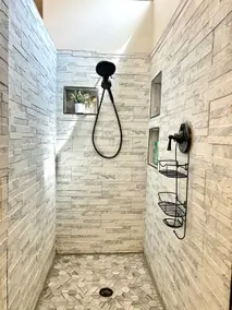 Modern Home w/Pool. Pet-Friendly - Image 3